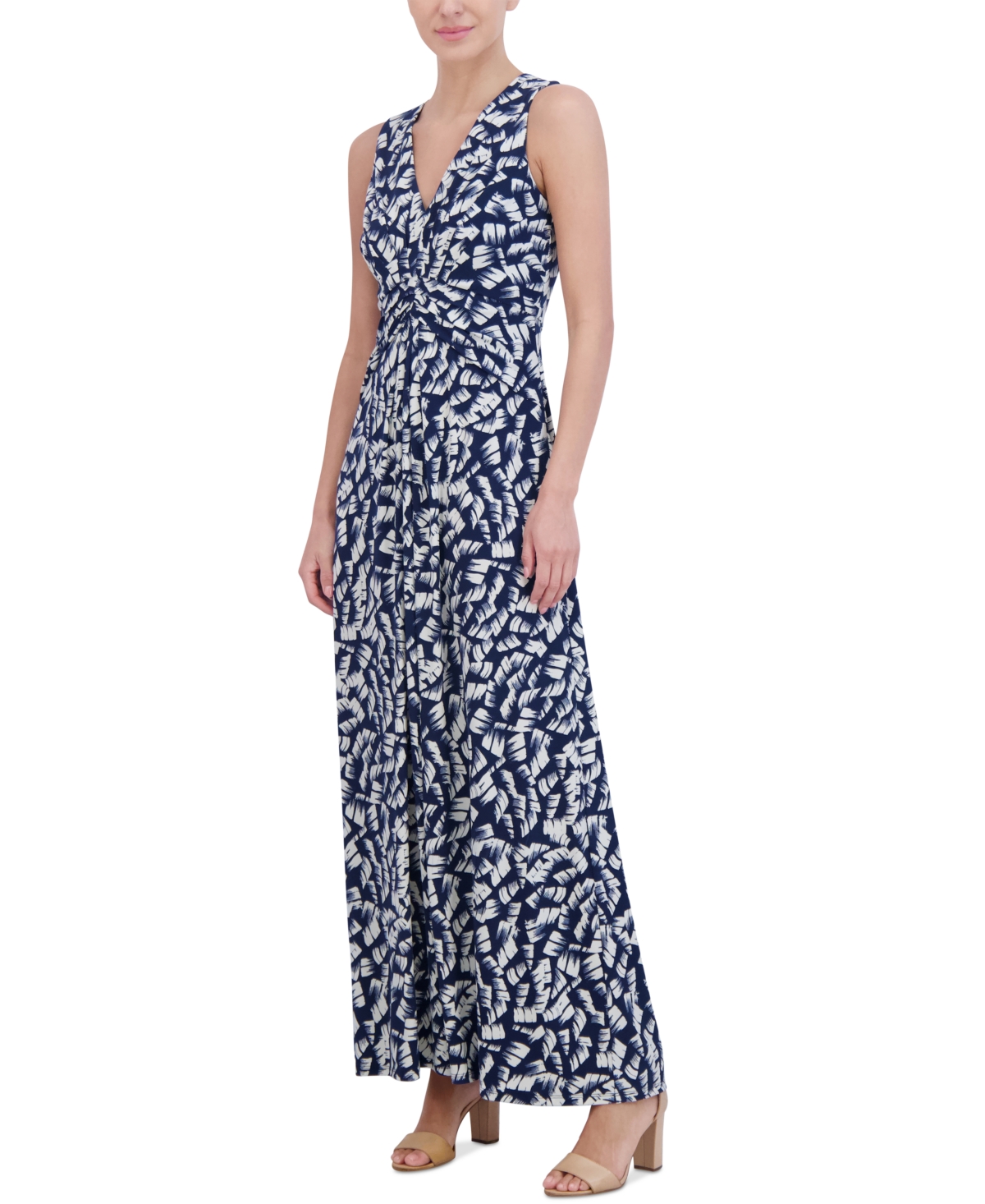Shop Jessica Howard Petite Printed V-neck Sleeveless Maxi Dress In Navy,ivory