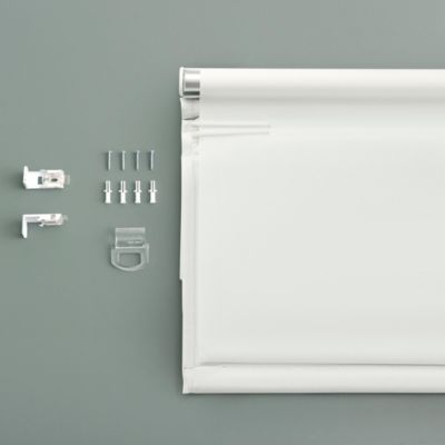 Olander Black Ribbon Border 100% Blackout Cordless Roman Shade