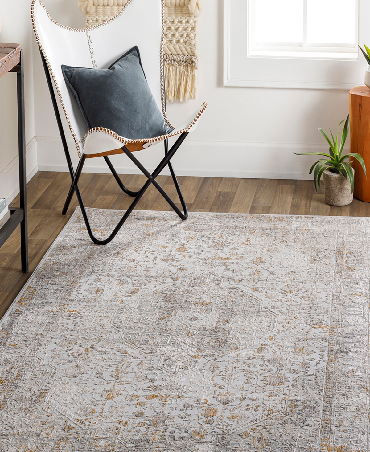 Surya Carmel Crl-2317 2'x3' Area Rug In Taupe