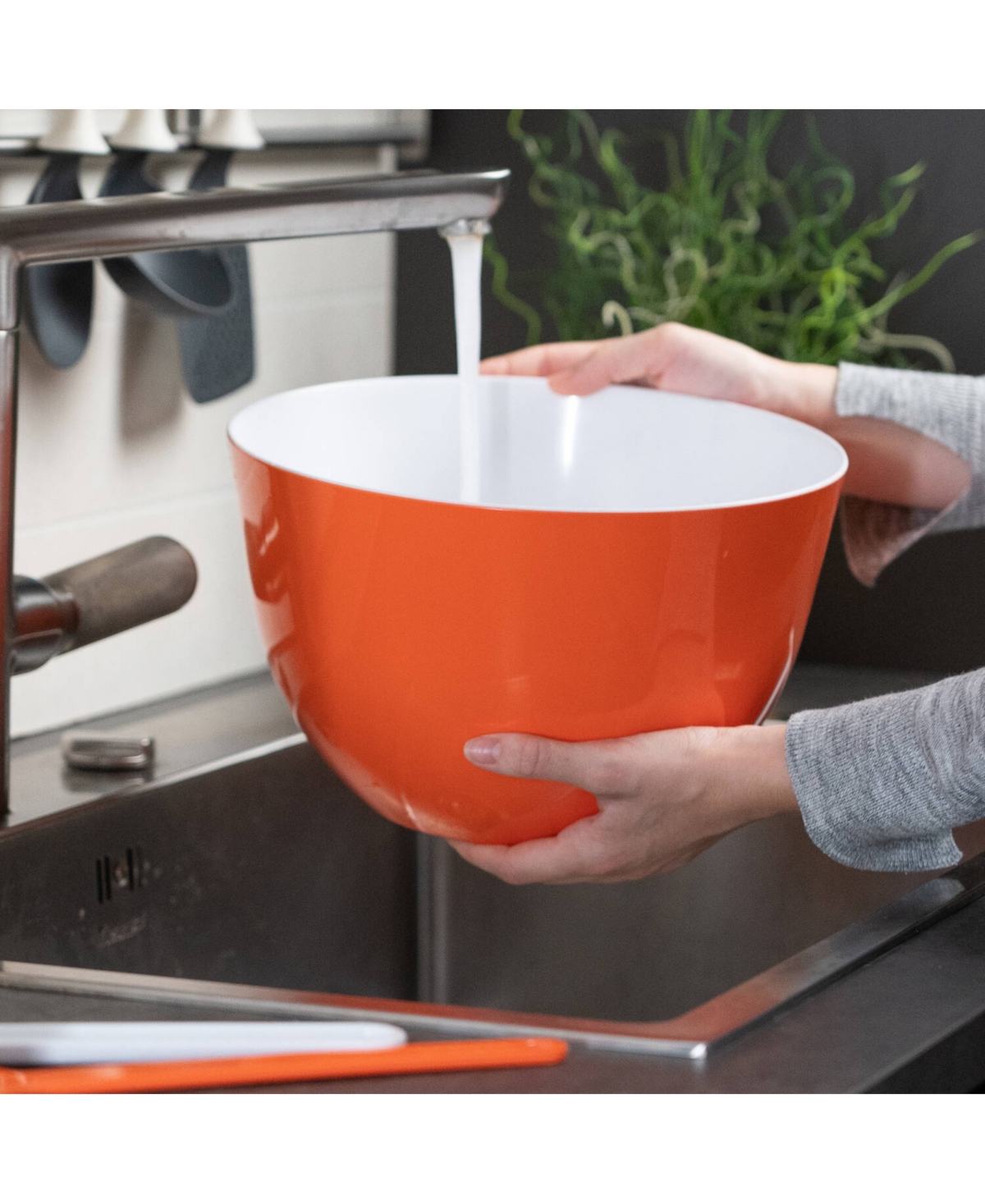 Trebonn Pile 1pc. Large Bowl In Orange