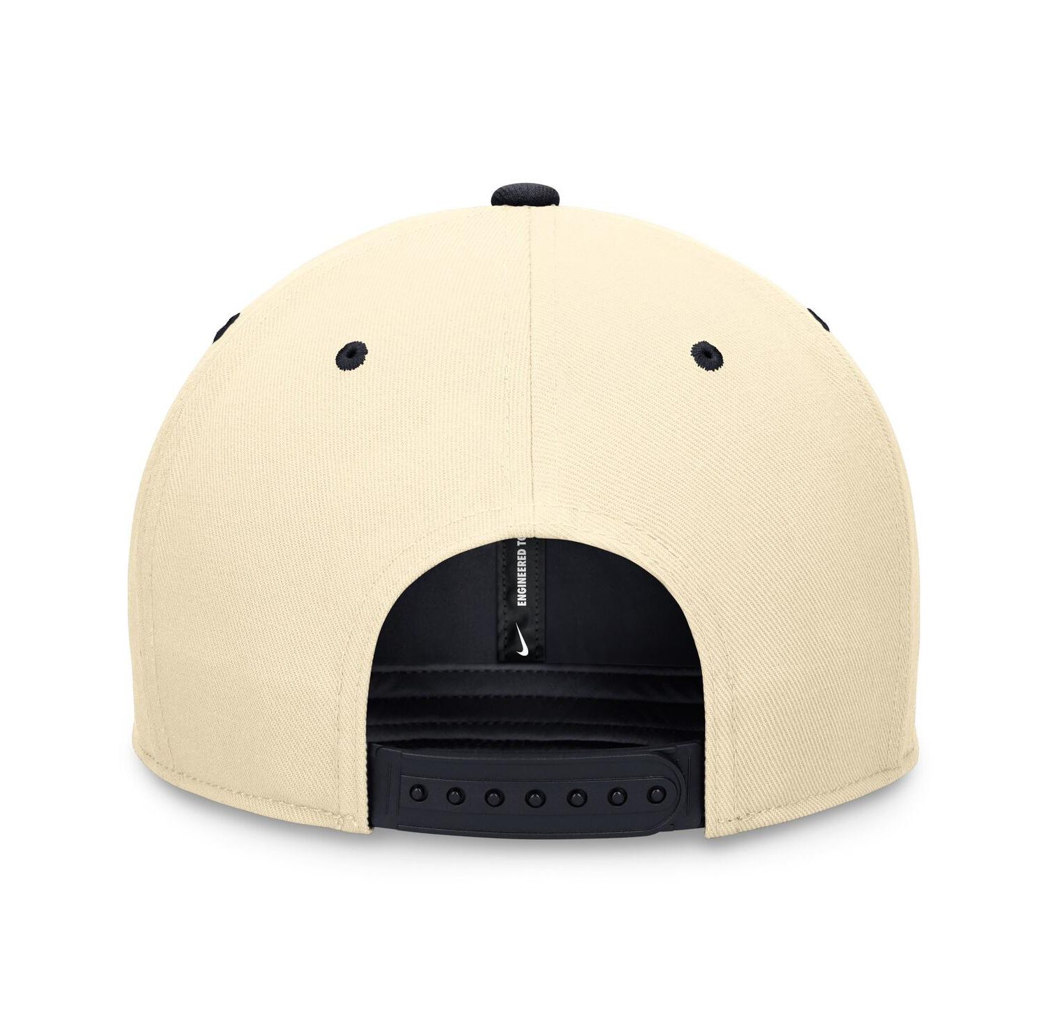 Men's Navy/White New York Yankees Evergreen Two-Tone Snapback Hat