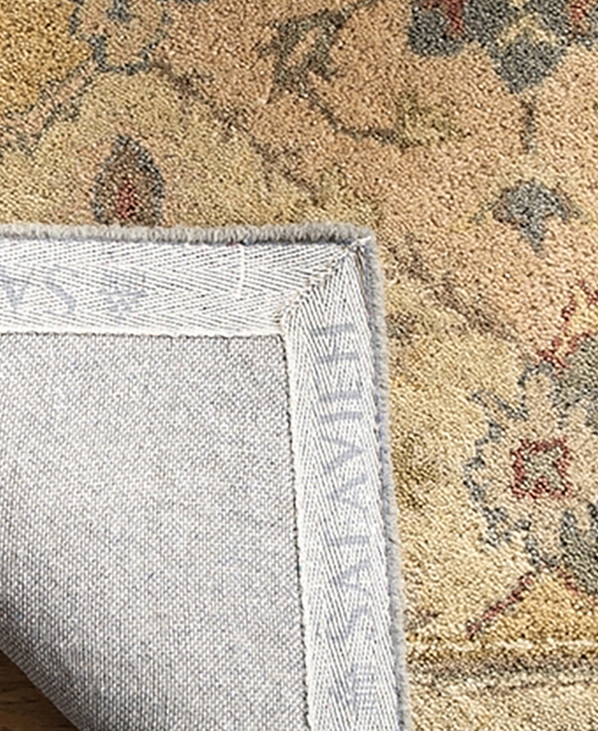 Safavieh Antiquity At316Area Rug - Multi