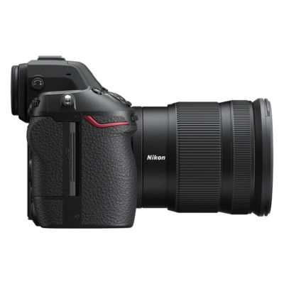 Z8 Mirrorless Camera with NIKKOR Z 24-120mm f/4 S Lens