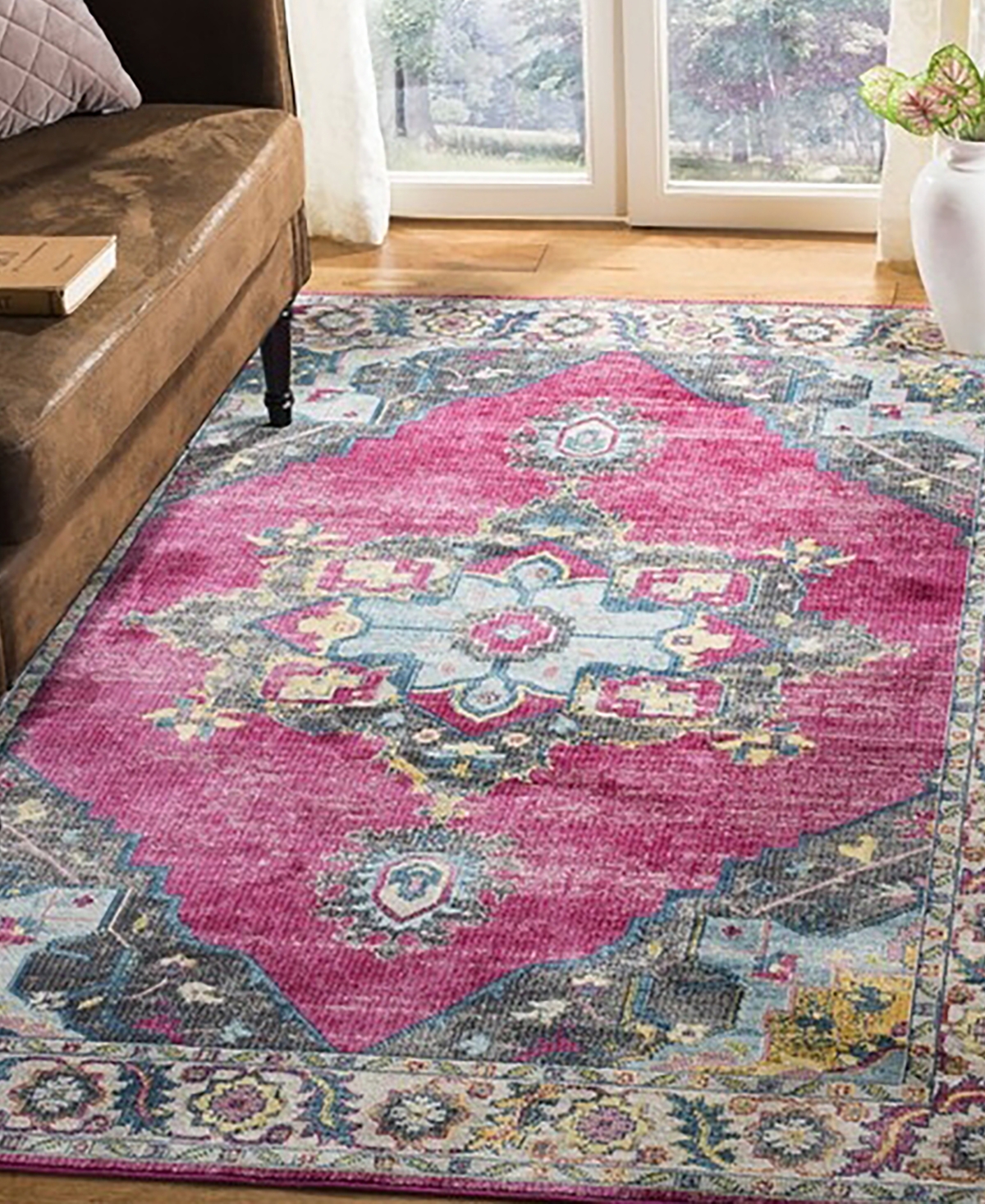 Safavieh Merlot MER108 Area Rug -Multi