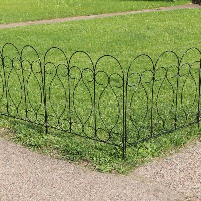 Outdoor Lawn and Garden Metal Traditional Style Decorative Border Fence Panel Set - 10' - 5pk