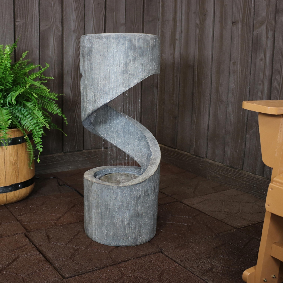 Sunnydaze Decor Showering Spiral Outdoor Water Fountain with Led Lights -