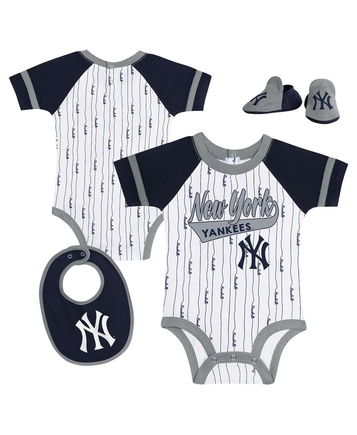 Outerstuff Newborn Infant White New York Yankees Base Hitter Bodysuit, Bib Bootie Set