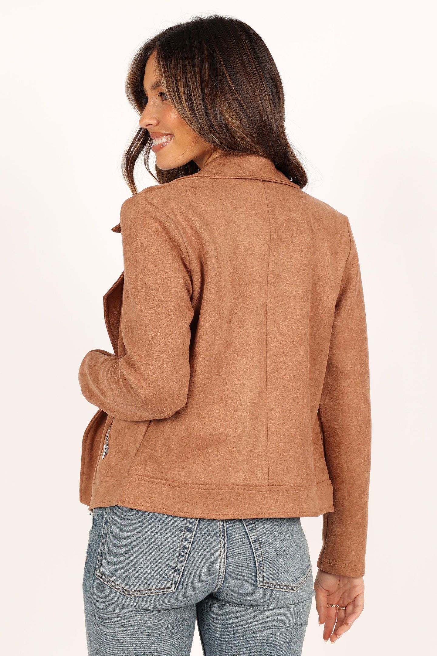 Женская куртка Petal and Pup Spencer Faux Suede Moto, цвет: Рыжевато-коричневый — фото 7
