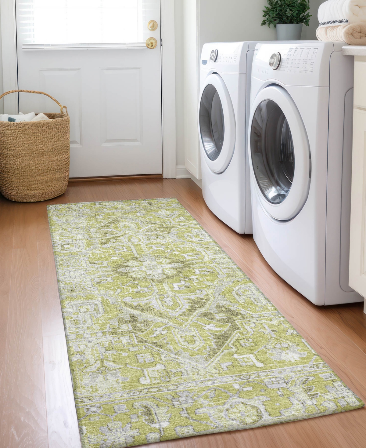 Addison Chantille Machine Washable Acn570 2'3x7'6 Runner Area Rug In Lime