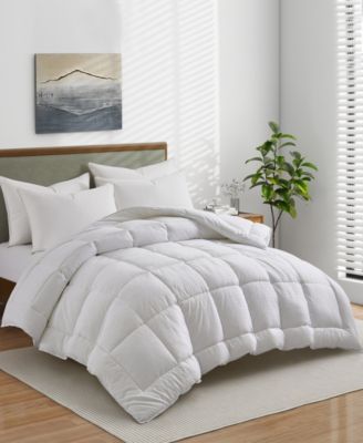 Shop Unikome Medium Weight Microfiber Down Alternative Comforter In White