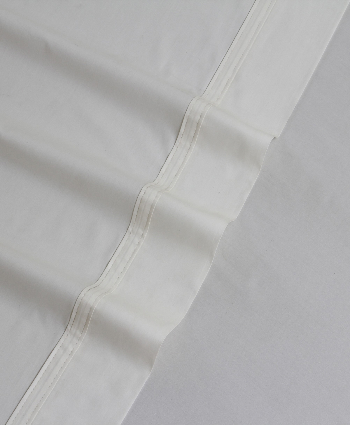 Tribeca Living 300 Thread Count Cotton Percale Extra Deep Pocket Sheet Set