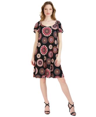 Robbie Bee - Petite Printed Off-The-Shoulder Swing Dress
