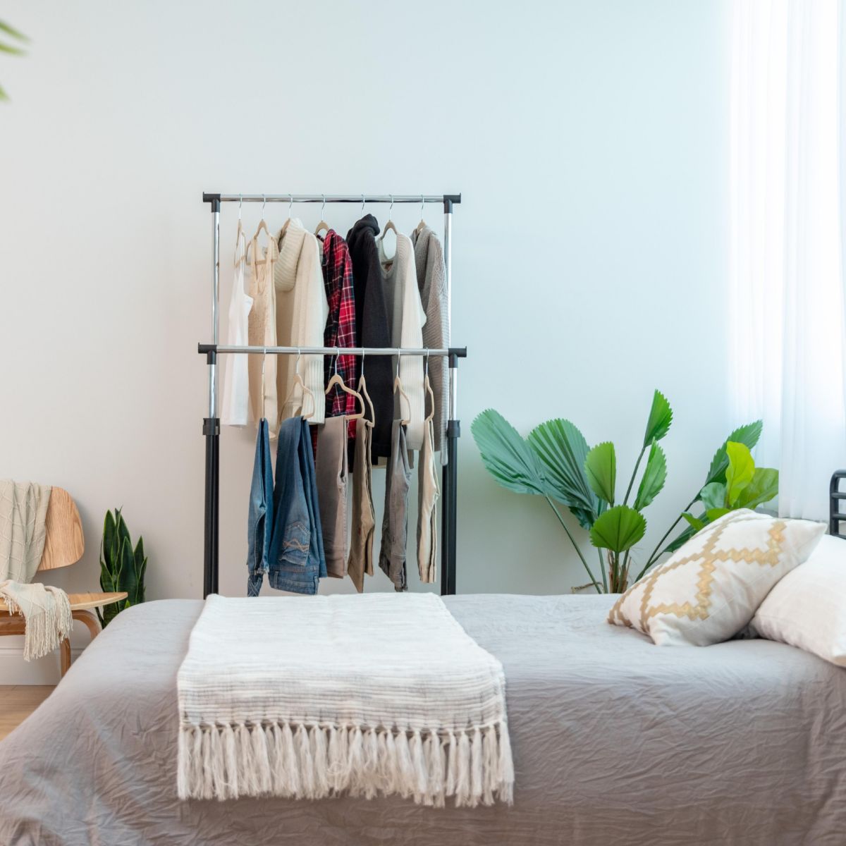 USA Adjustable Double Rod Clothes Rack, Garment Rack, Clothing Rack ...