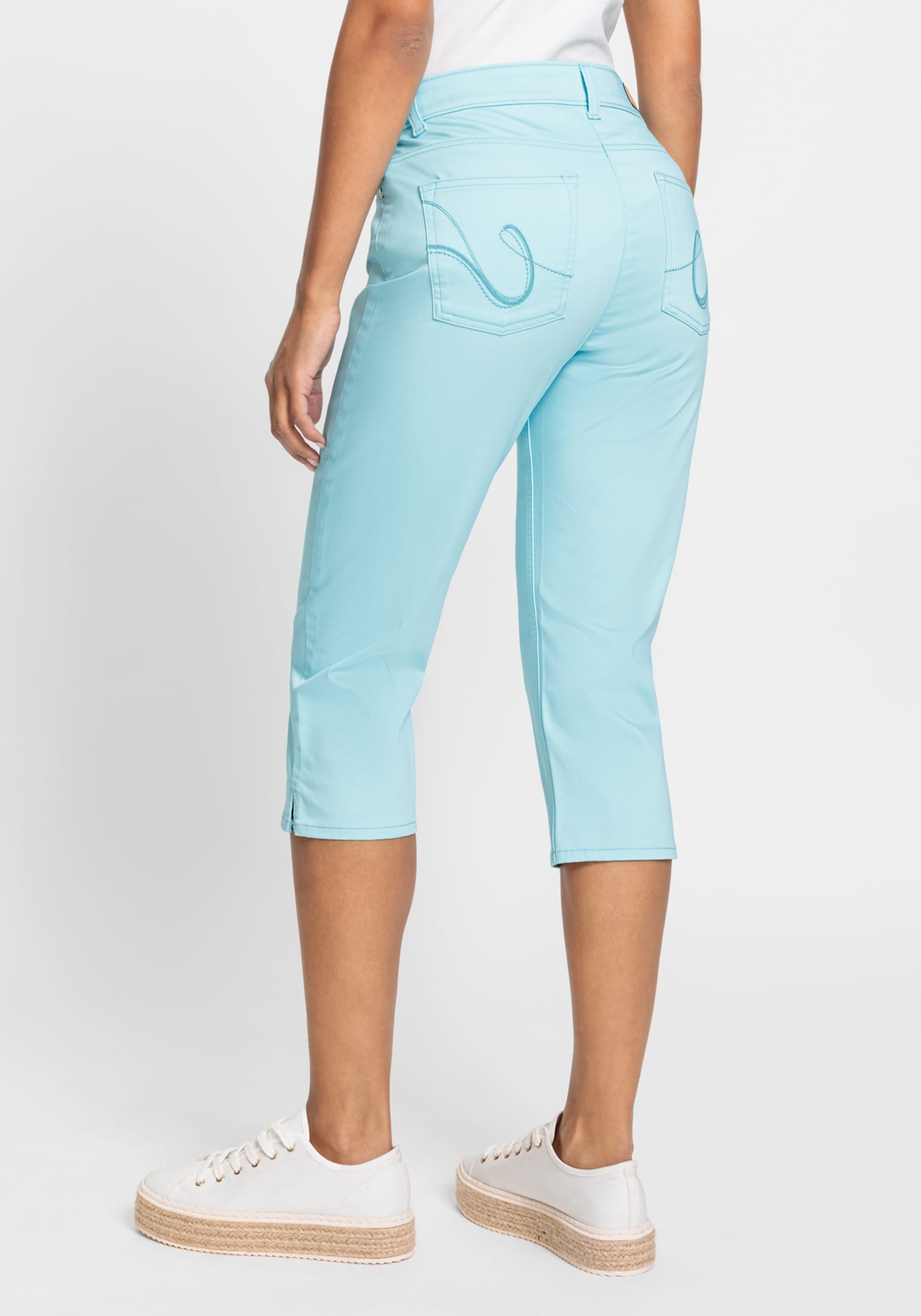 Olsen Women's Mona Fit Slim Leg Power Stretch 5-Pocket Capri