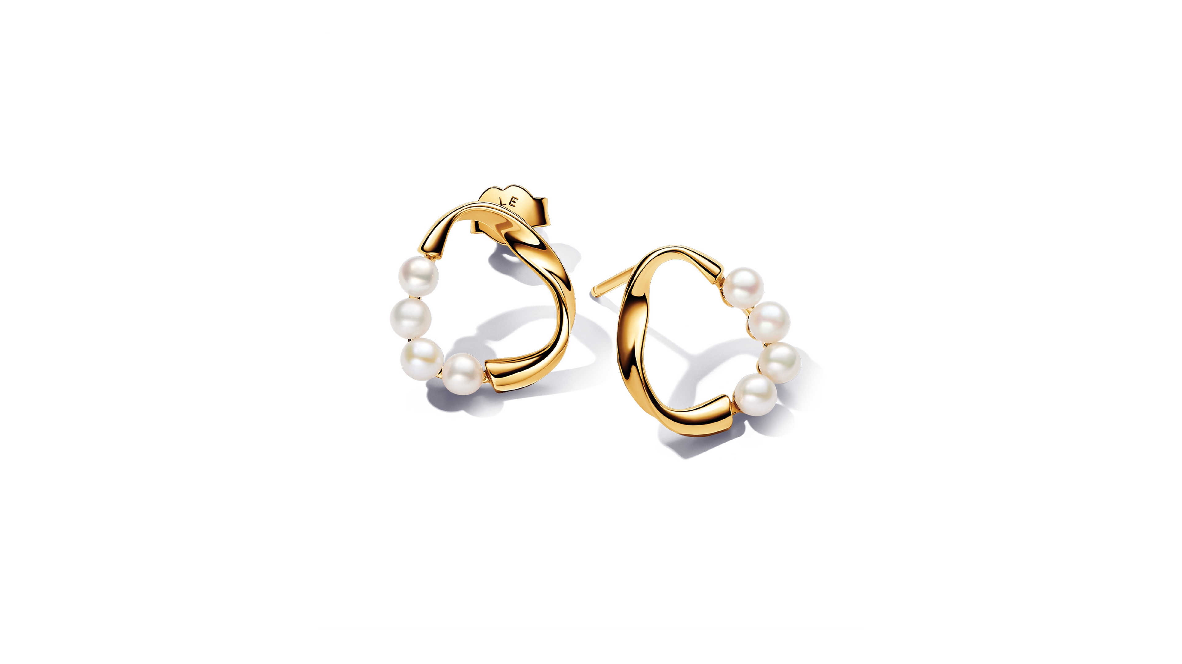 Pandora 14k gold-plated Shaped Circle Treated Freshwater Cultured Pearls Stud Earrings