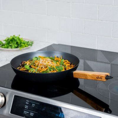 Forest Carbon Steel Frying Pan 8" with Acacia Wood Handle