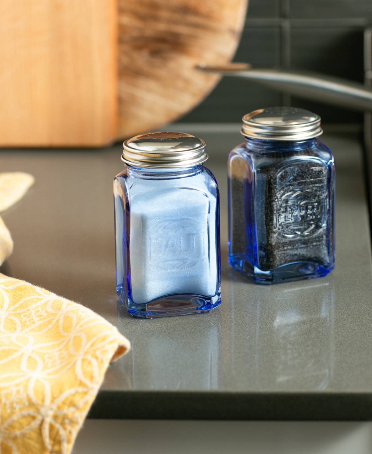 Rsvp International Retro Glass Blue 2 Piece 8 Ounce Retro Style Salt Pepper Set In Blue