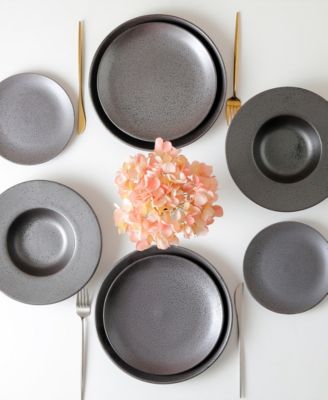 Valencia 16 Pc. Dinnerware Set, Service for 4