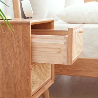 Simple North American Oak Bedside Cabinet