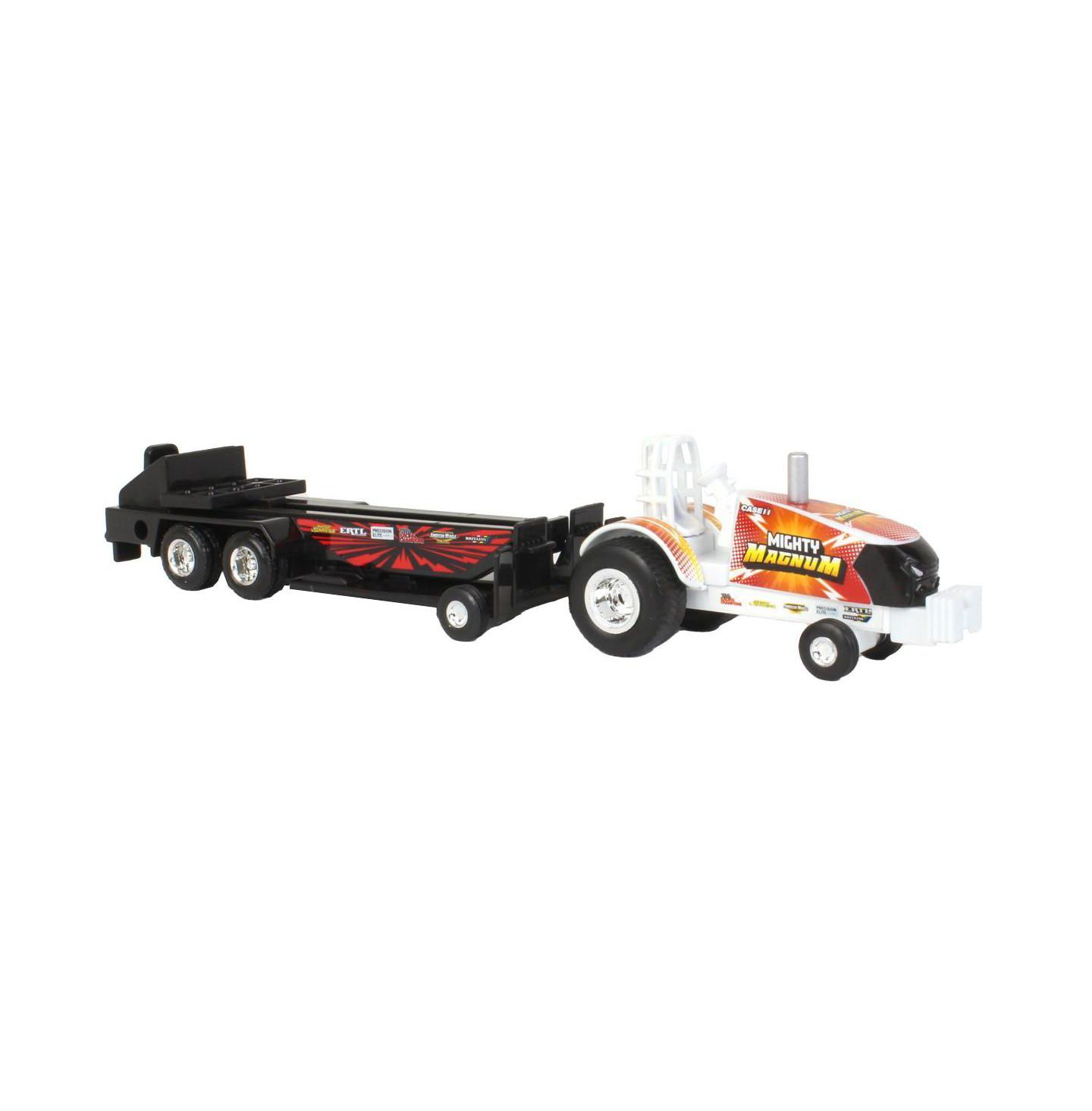 Детские игрушки ERTL 1/64 Case IH Mighty Magnum Pulling Tractor and Sled, 2-Piece Set — фото 3