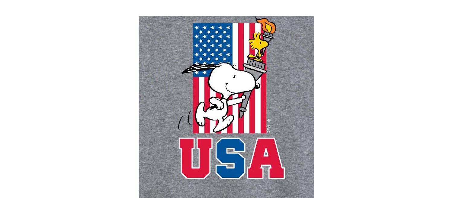 USA Torch Plus Size Graphic T-Shirt