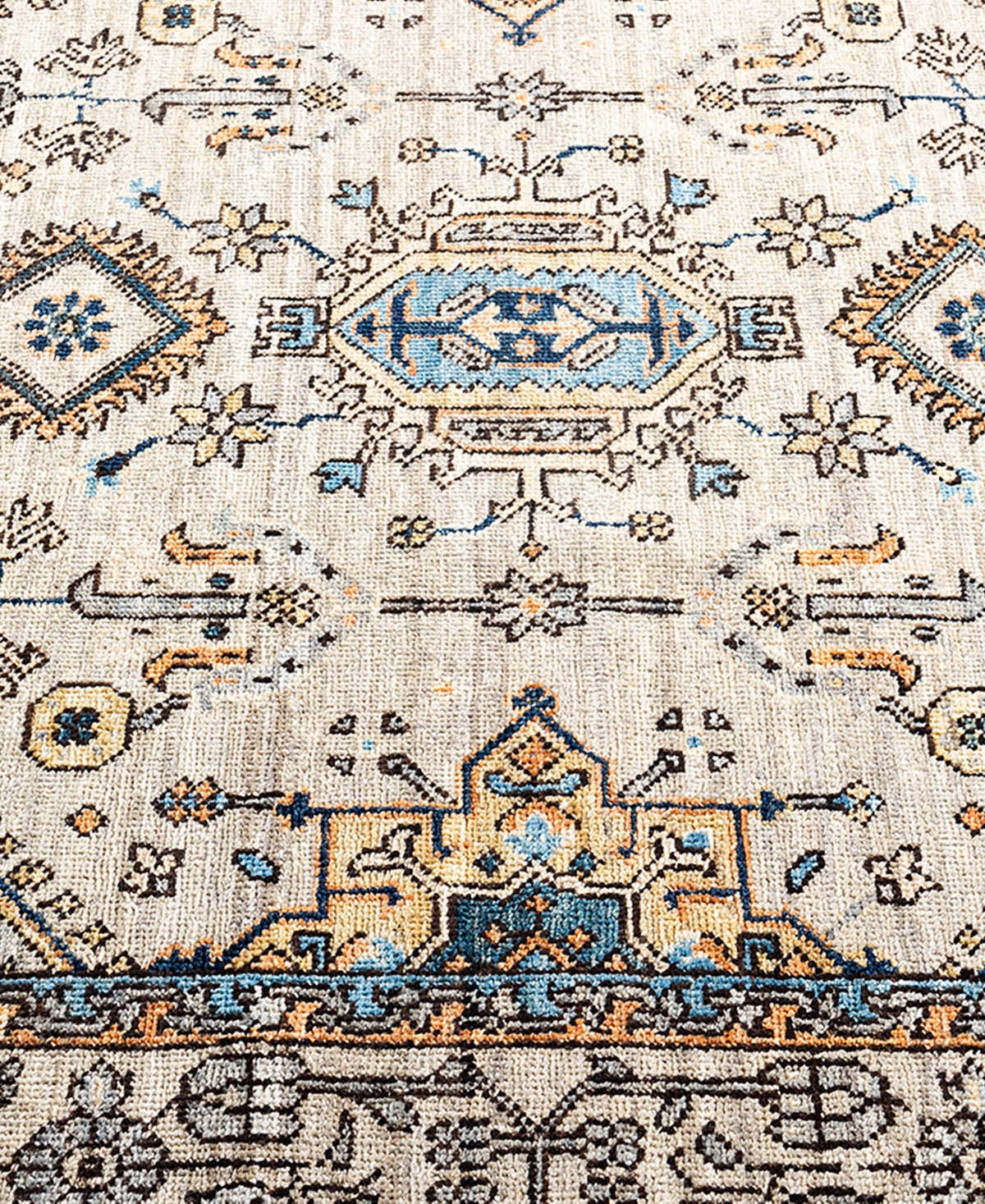 Adorn Hand Woven Rugs Serapi 4'1"x5'10" Area Rug In Beige