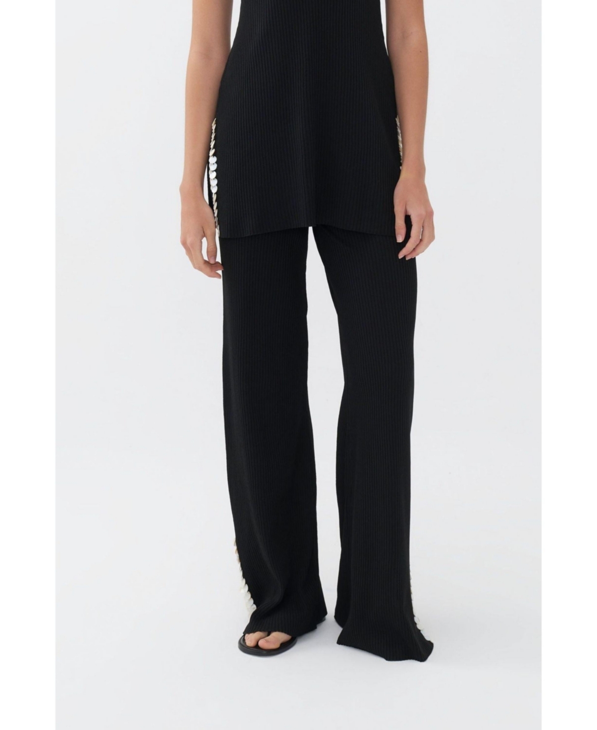 Women's Mother of Pearl Beaded Knit Pants - Black