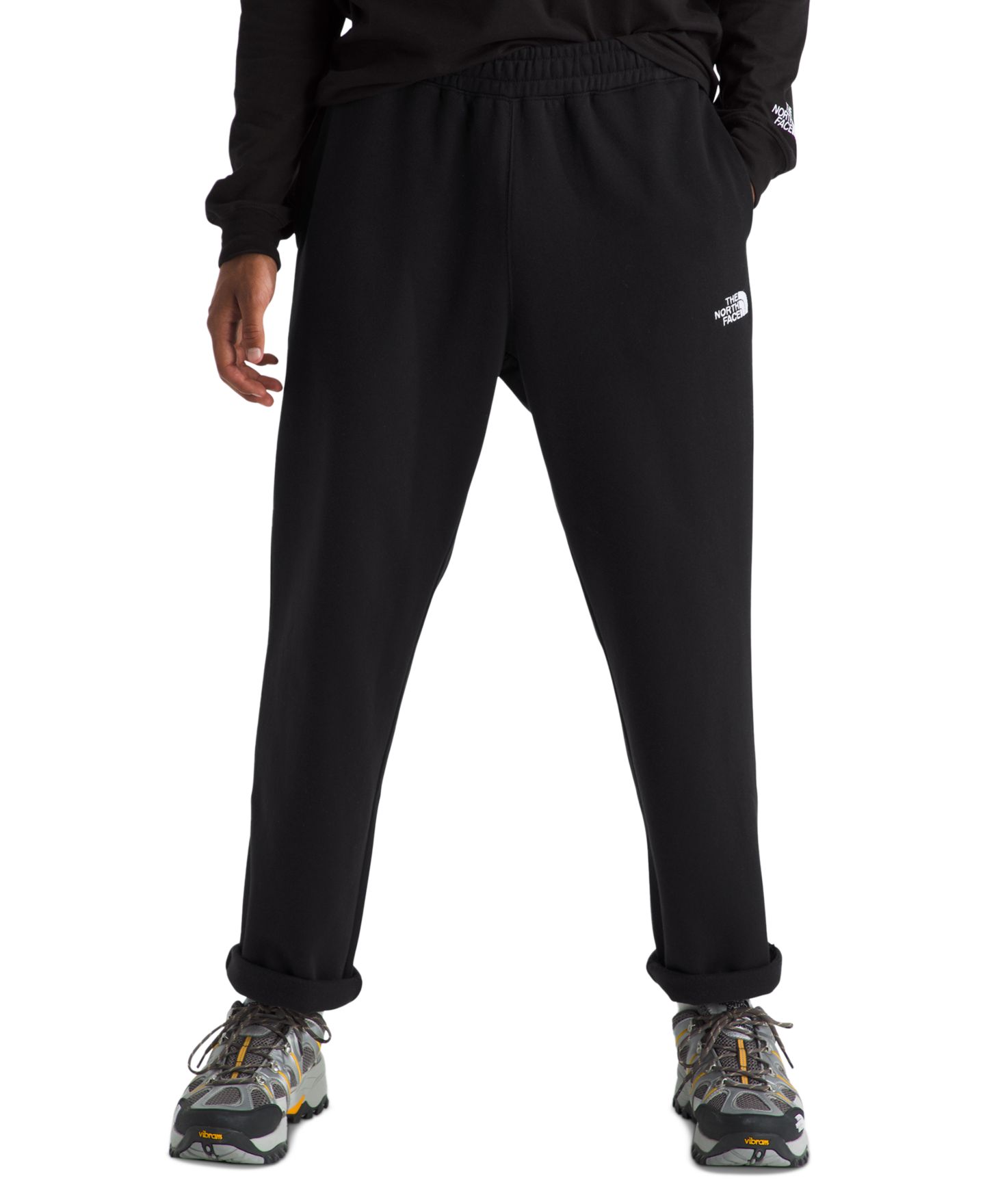 Мужские брюки The North Face Evolution Straight-Leg Sweatpants, цвет: Чёрный / Белый — фото 1