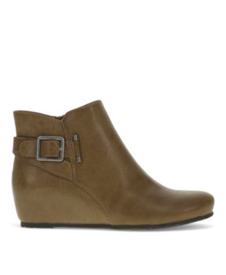 Women's Serena Zipper Wedge Booties
