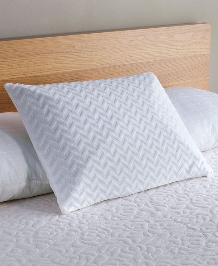 Carpenter Co. Comfort Tech Serene Foam Traditional Pillow, Standard