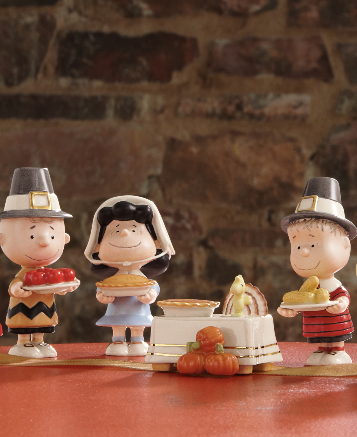 Lenox Peanuts 6-Piece Thanksgiving Figurine Set