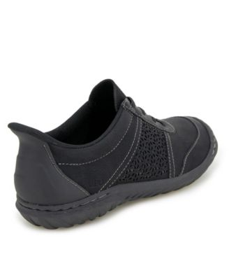 Women's Veronica Touchless Round Toe Sneakers