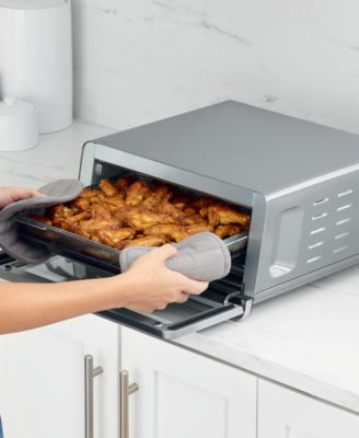 Flip Toaster Oven & Air Fryer, 8-in-1 Functionality, SP151 