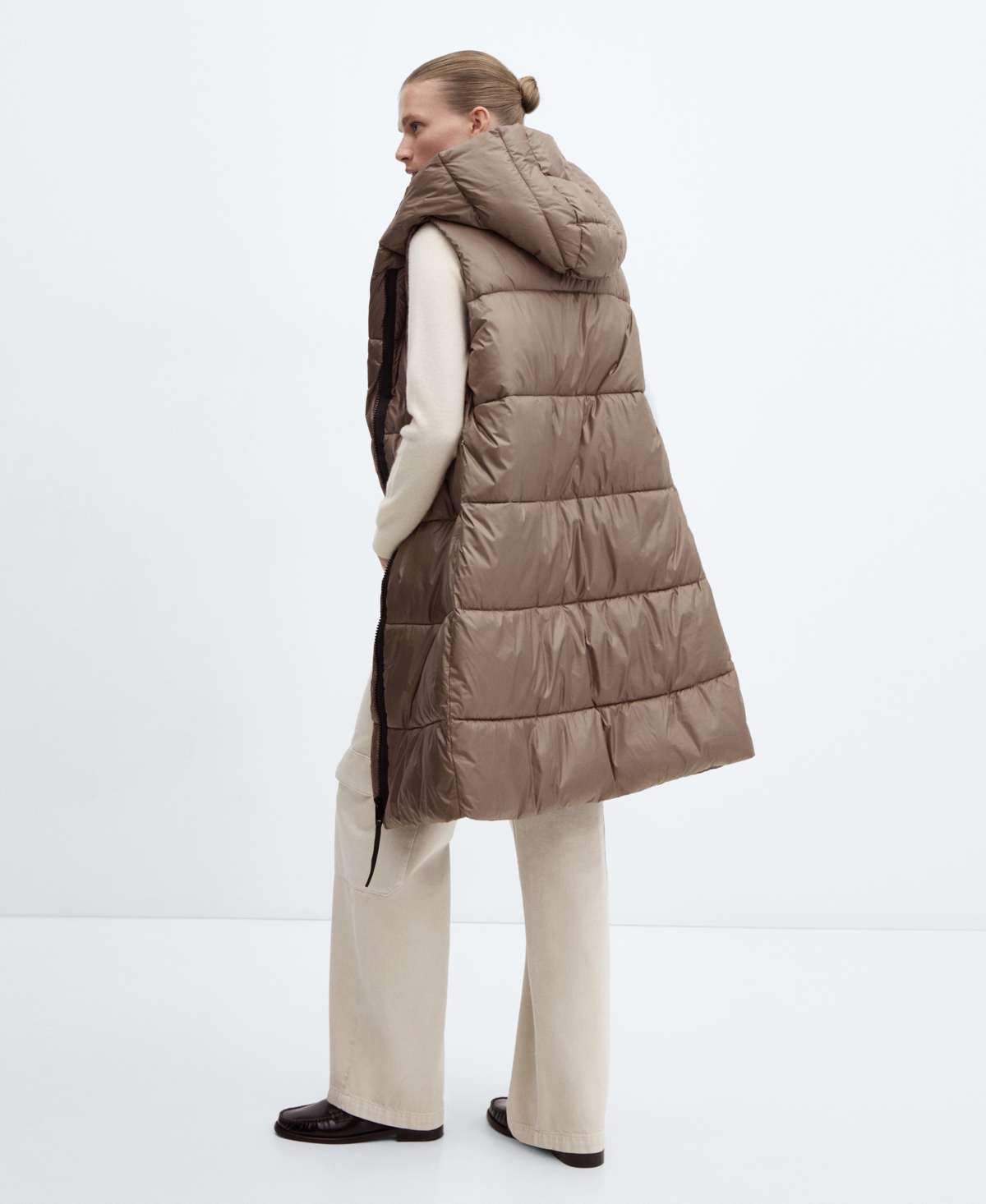 Mango Long Quilted Water Repellent Hooded Puffer Vest In Medium Brown