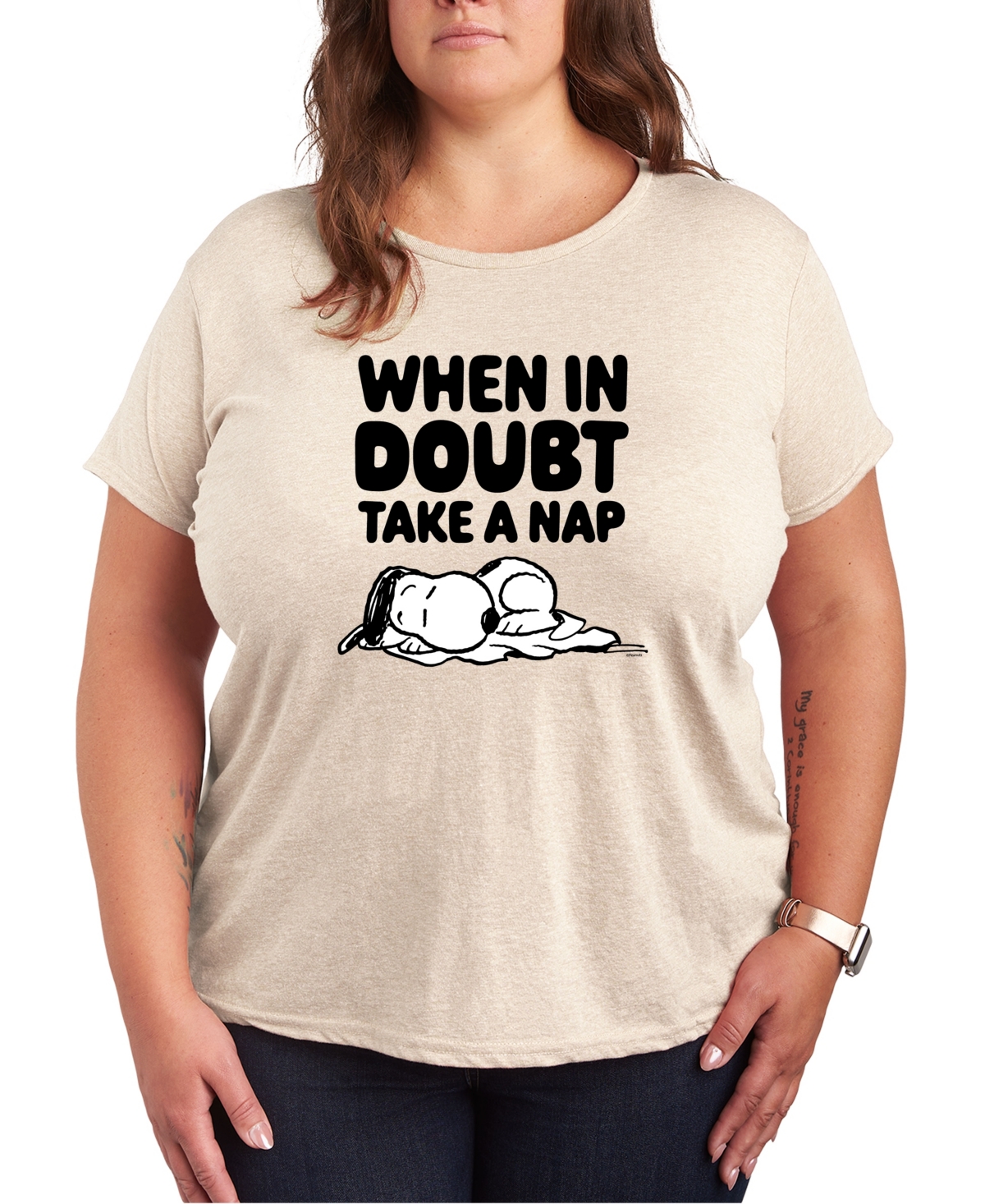 Trendy Peanuts Dog Mom Plus Size Graphic T-shirt - Beige/Khaki