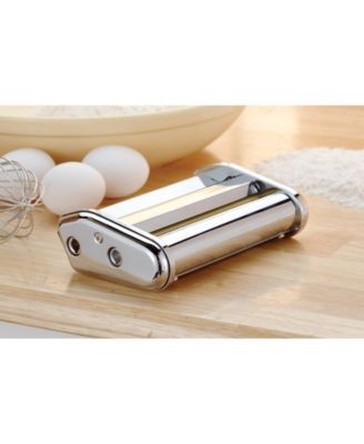 4 Pc Pasta Machine with Spaghetti/Fettuccine, Ravioli and Lasagna Attachments