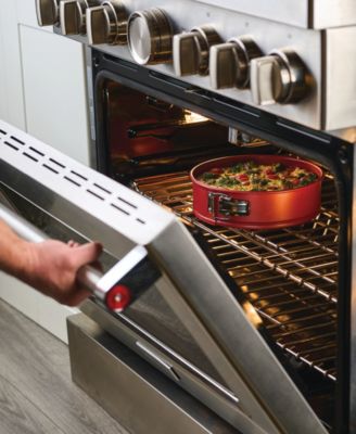 Bake with Mickey Mouse 9-Inch Springform Pan