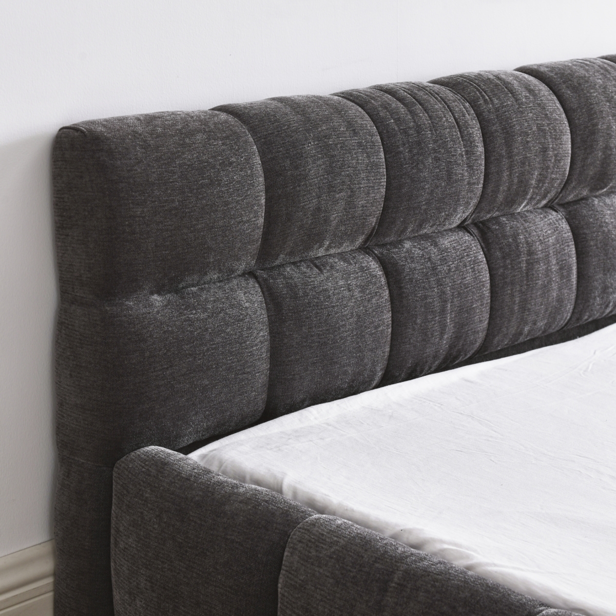 Streamdale Furniture Modern Queen Bed with Chenille Fabric and Headboard