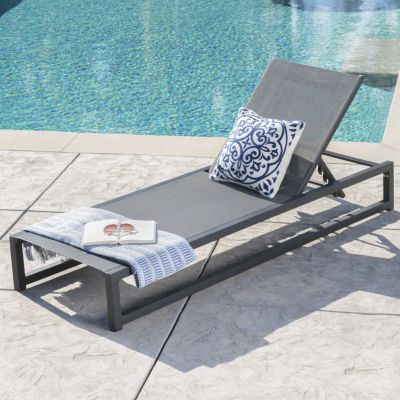  Adjustable Chaise Lounge For Outdoor Relaxation