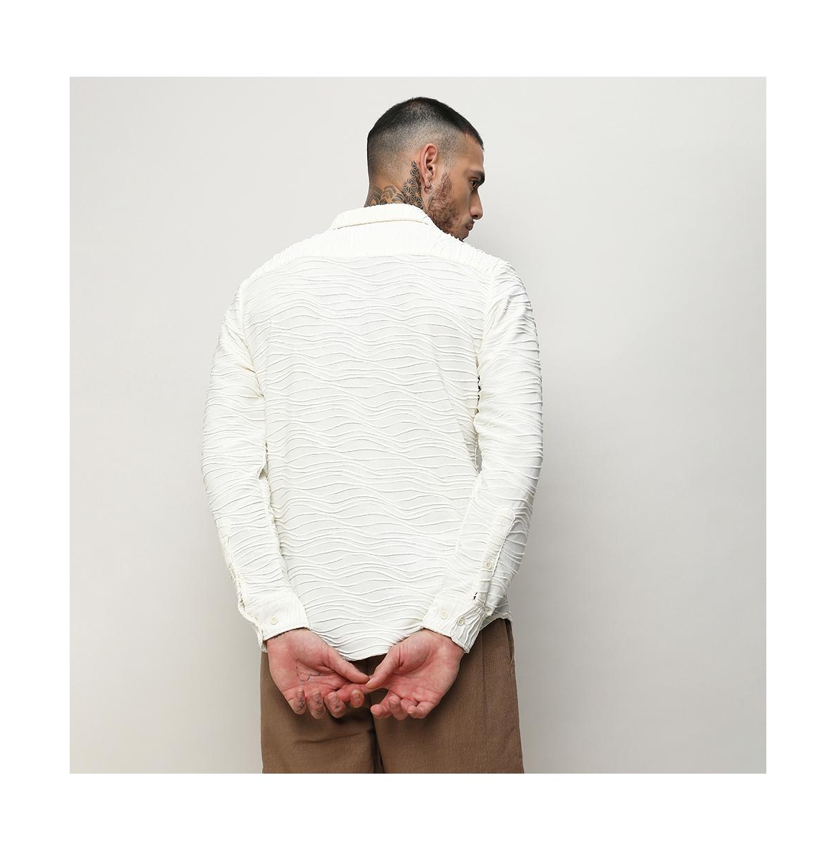 Campus Sutra Men's IvorySelf-Design Wave Shirt - White