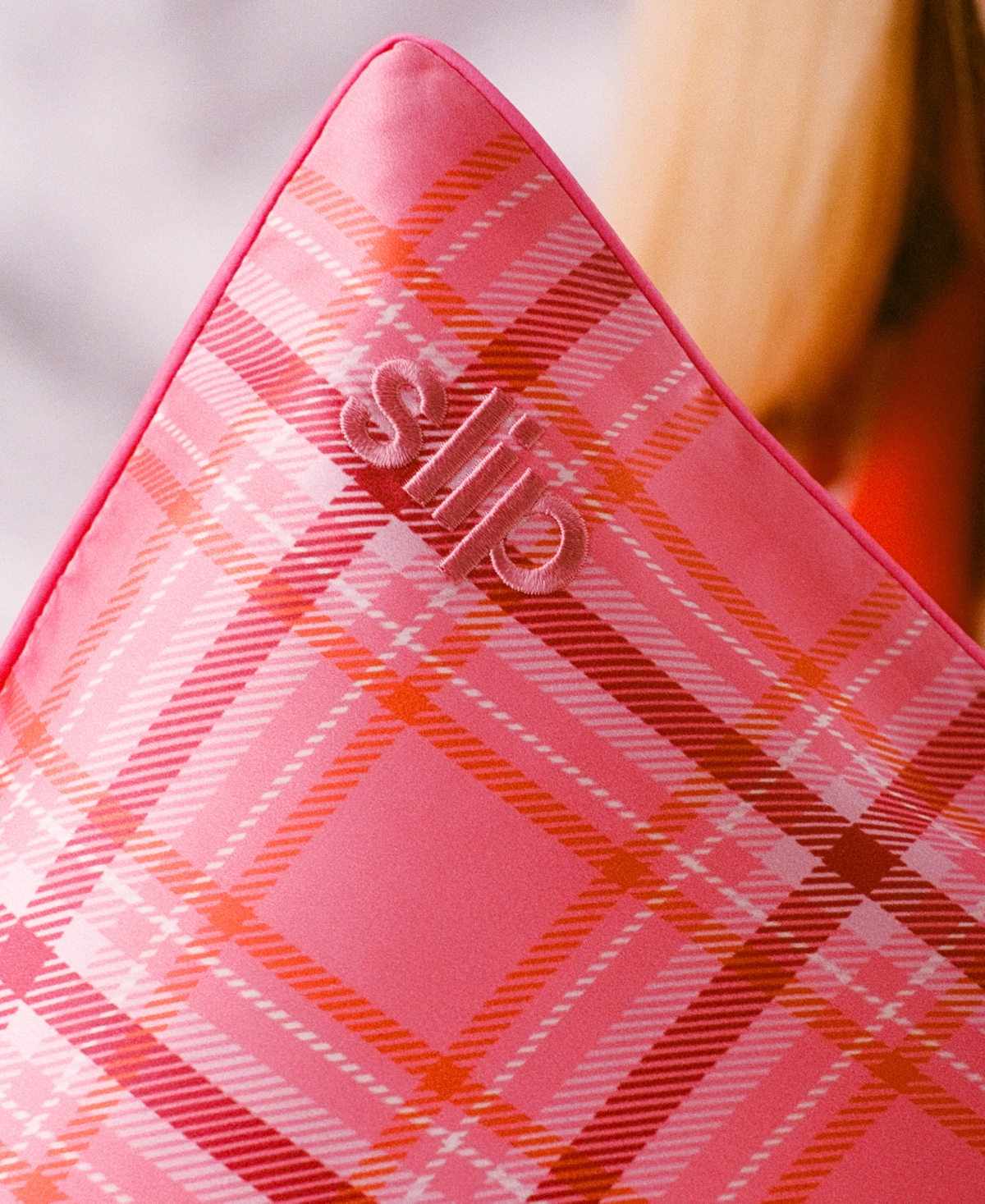 Slip Pure Silk Queen Pillowcase In Highland R