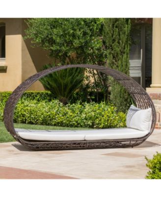 Outdoor Wicker Overhead Canopy Daybed Water Resistant Cushion
