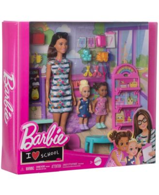 I Love School Classroom Playset with 1 Fashion Doll, 2 Small Dolls 20+ Accessories
