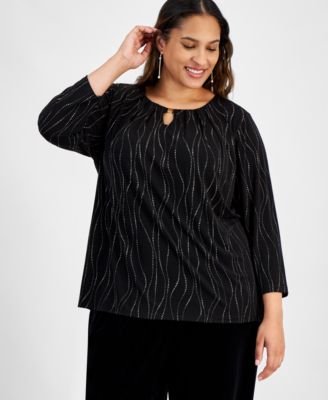Kasper - Plus Size Dewdrop-Pattern Front-Keyhole Top