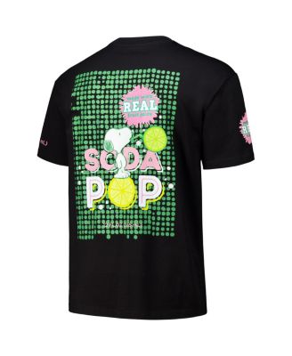 Men's Black Peanuts Snoopy Soda Pop Loose Fit T-Shirt