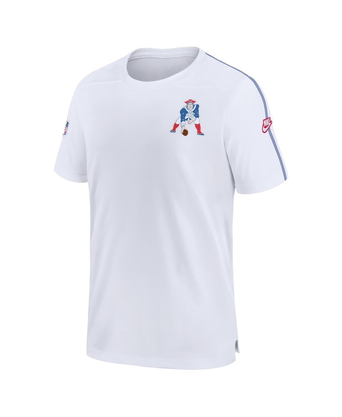 NIKE MEN'S WHITE NEW ENGLAND PATRIOTS SIDELINE ALTERNATE LOGO COACH PERFORMANCE TOP