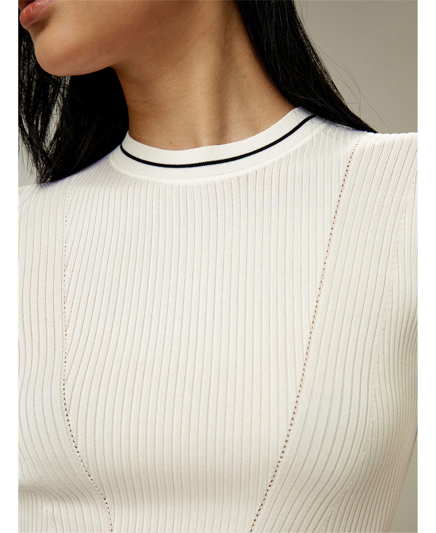 Women's Ribbed Knit Silk Crop Top