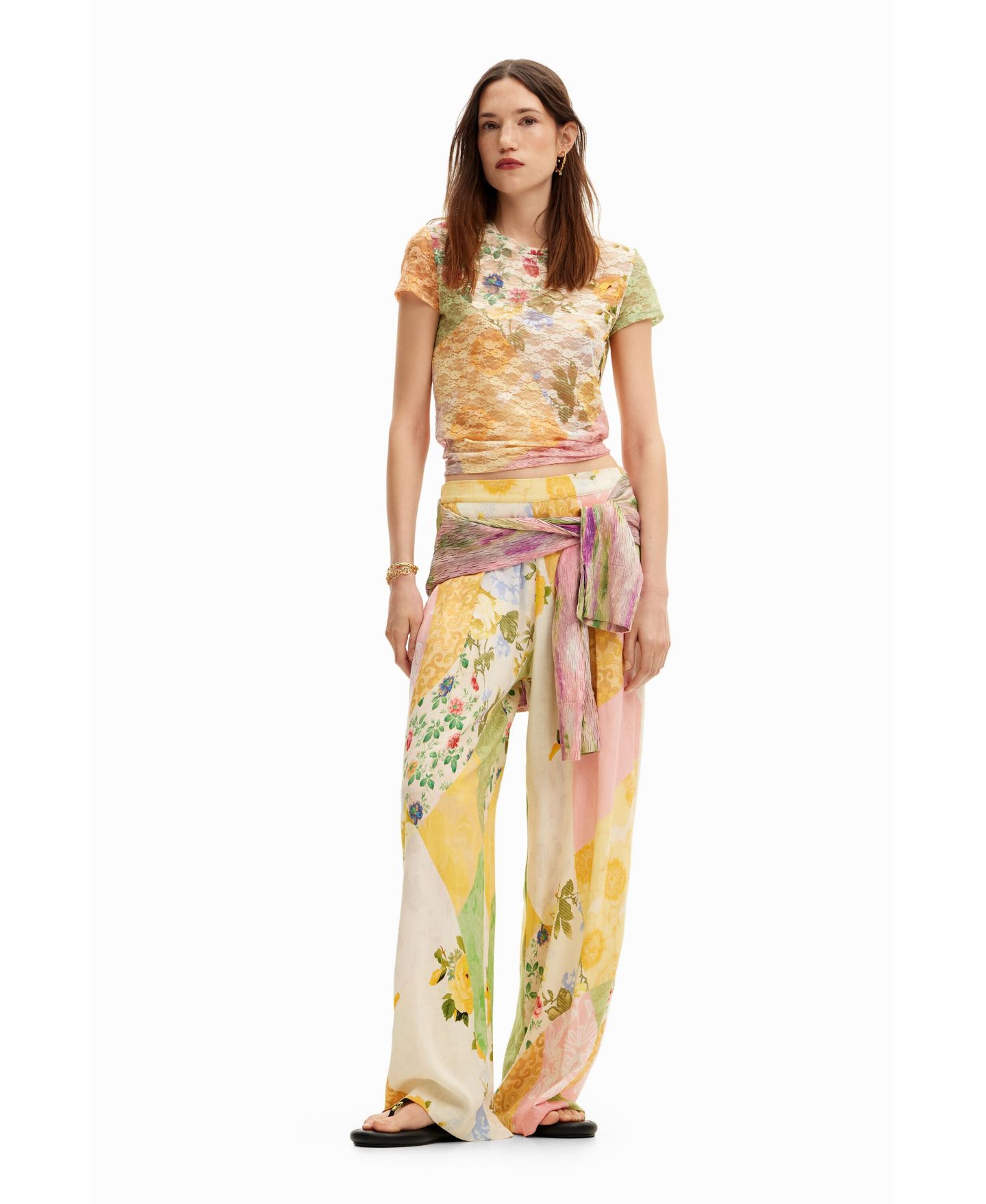 Женская футболка Desigual Lace with floral pattern, цвет: Разноцветный — фото 4