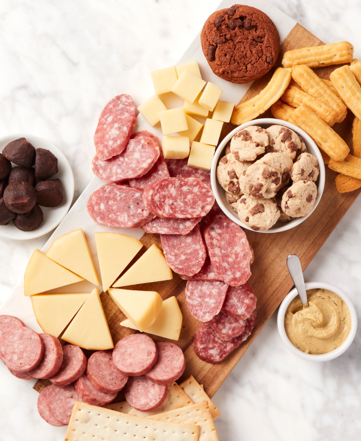 Hickory Farms Gourmet Charcuterie Gift Basket, 12 Piece In No Color