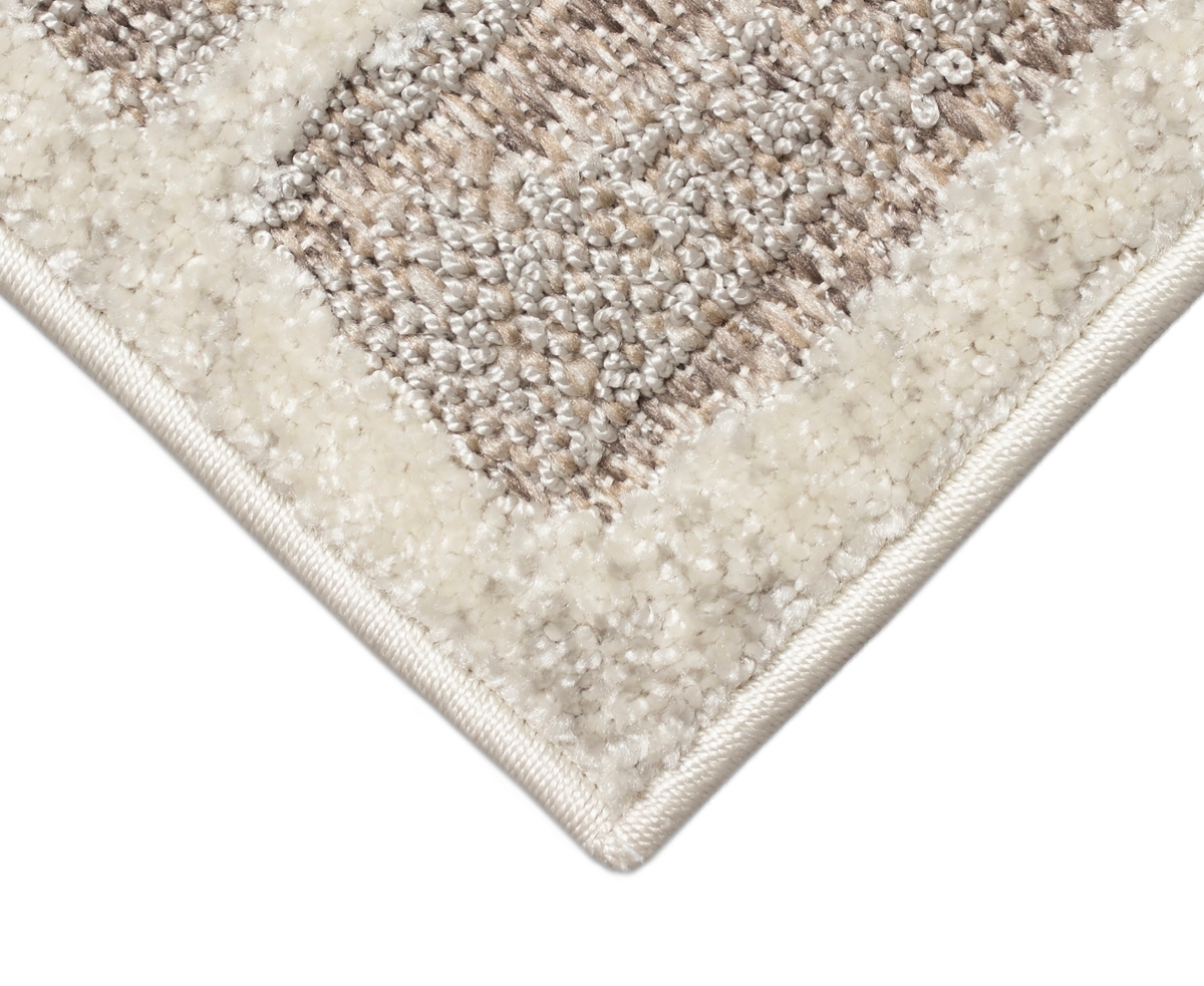 Liora Manne Napoli Diamond Stripe 5'3"x7'6" Area Rug In Camel